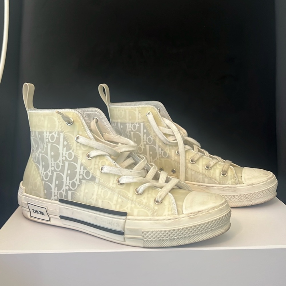Men Dior B32 High Top White Sneaker Size 42